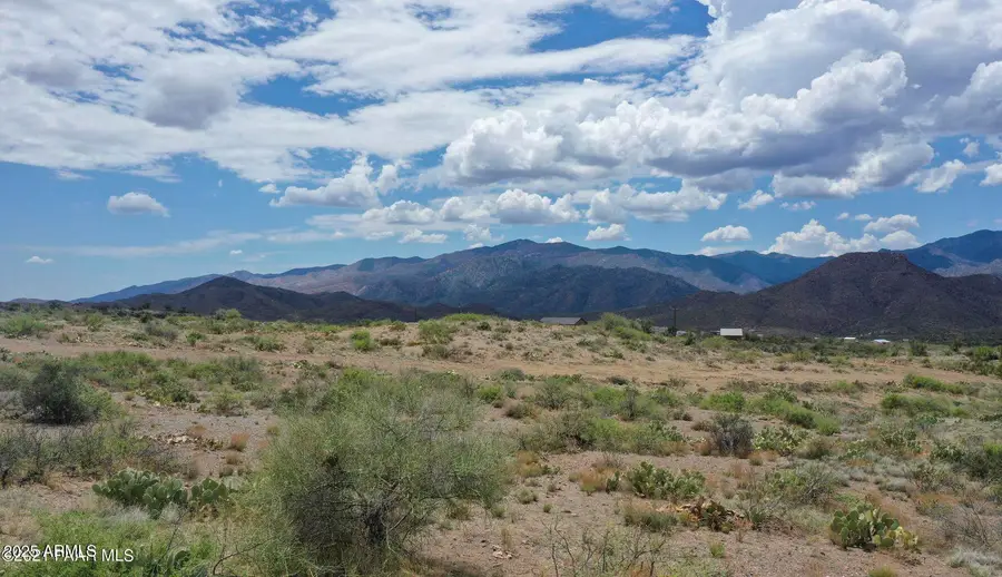 17600 S Dripping Springs Road #14, Mayer, AZ 86333 - Image #3