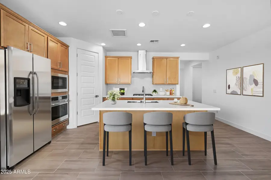 17153 W Sweet Iron Pass, Surprise, AZ 85387 - Image #2