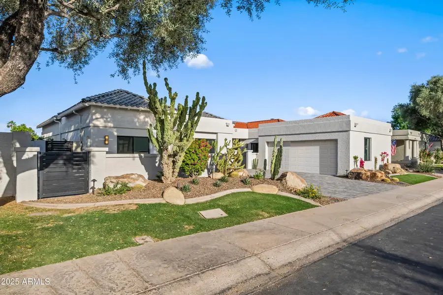 11977 N 81st Street, Scottsdale, AZ 85260 - Image #2