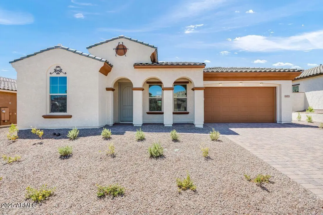 20723 W San Miguel Avenue, Buckeye, AZ 85396 - Image #1