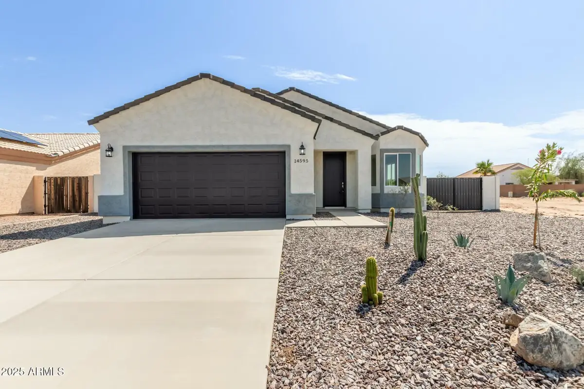 14595 S Redondo Road, Arizona City, AZ 85123 - Image #1