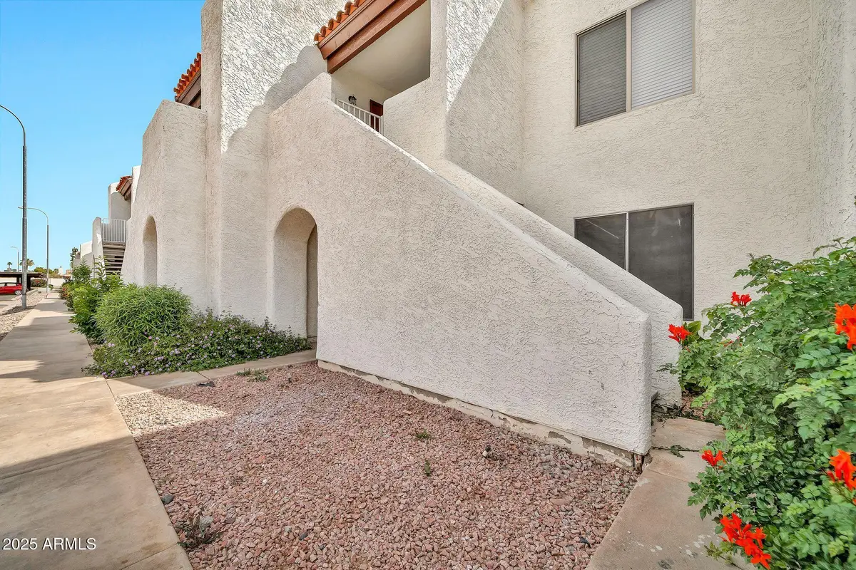4730 W Northern Avenue #2102, Glendale, AZ 85301 - Image #1
