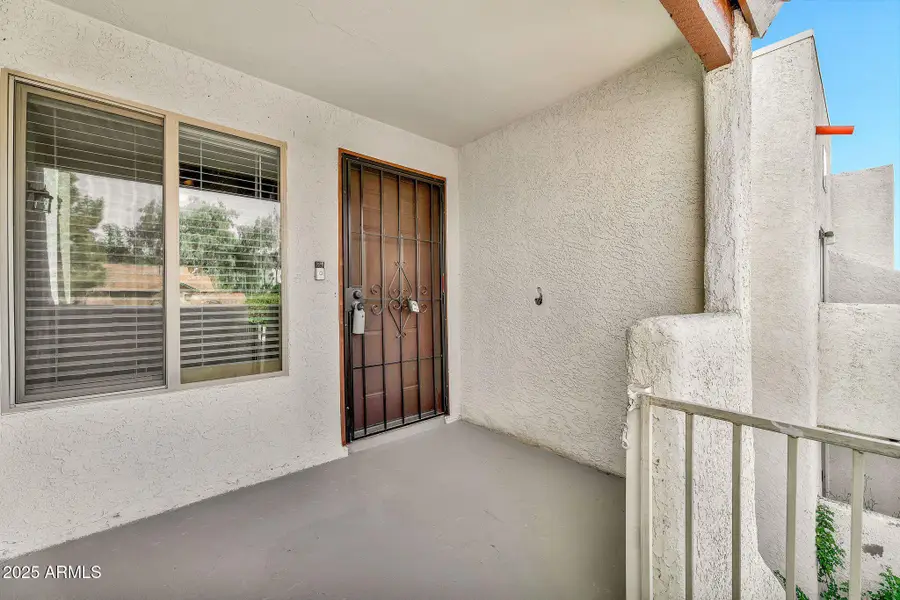 4730 W Northern Avenue #2102, Glendale, AZ 85301 - Image #2