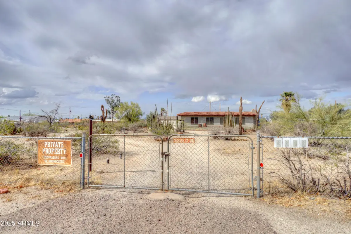 2212 E South Mountain Avenue #5, Phoenix, AZ 85042 - Image #1