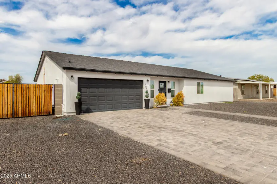 6908 W Wanda Lynn Lane, Glendale, AZ 85382 - Image #2