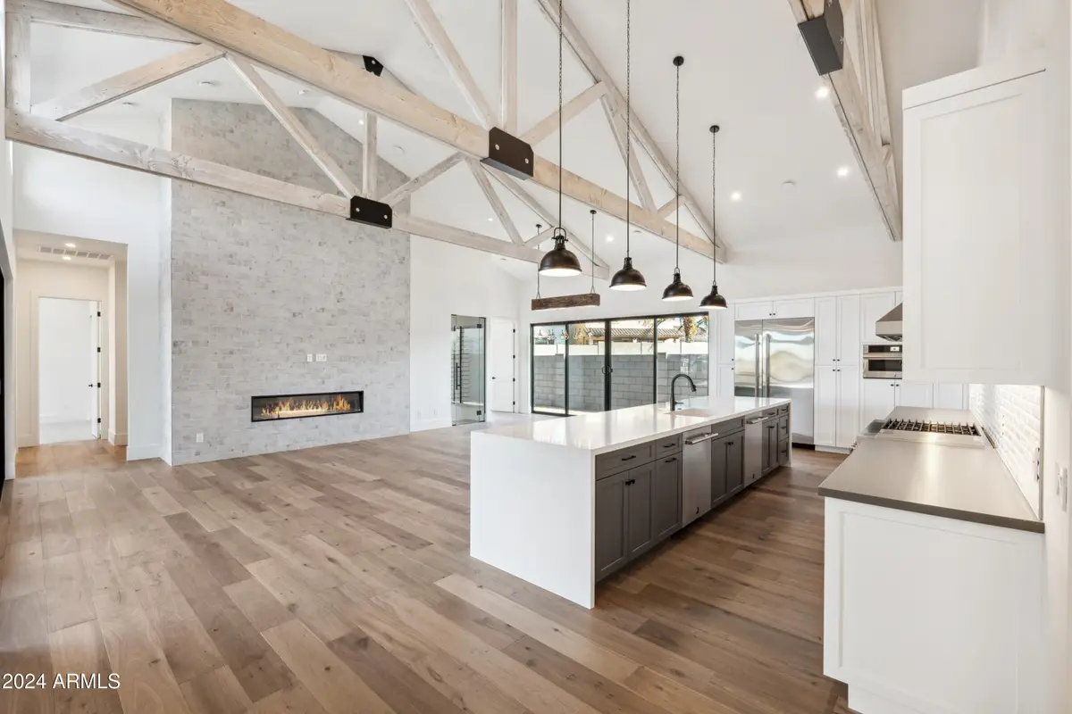 915 W Ardmore Road #11, Phoenix, AZ 85041 - Image #1