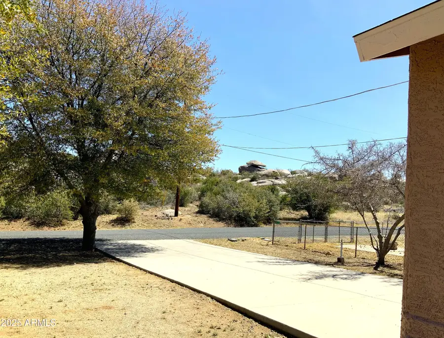 22870 S Lakewood Court, Yarnell, AZ 85362 - Image #3