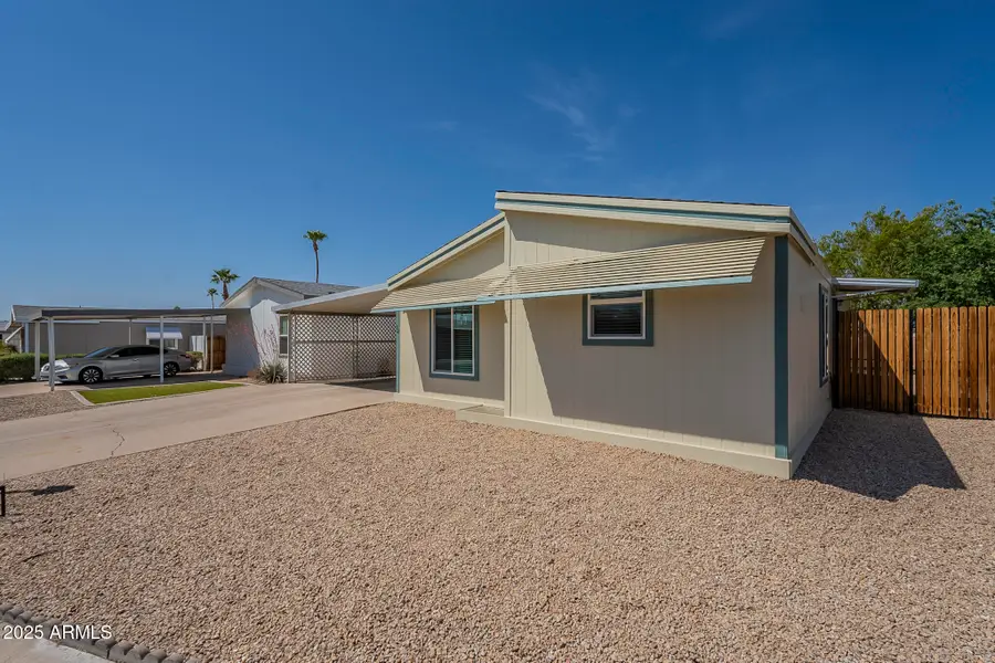 10951 N 91st Avenue #32, Peoria, AZ 85345 - Image #2