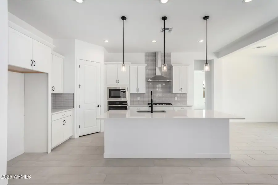 24152 N 172nd Avenue, Surprise, AZ 85387 - Image #2