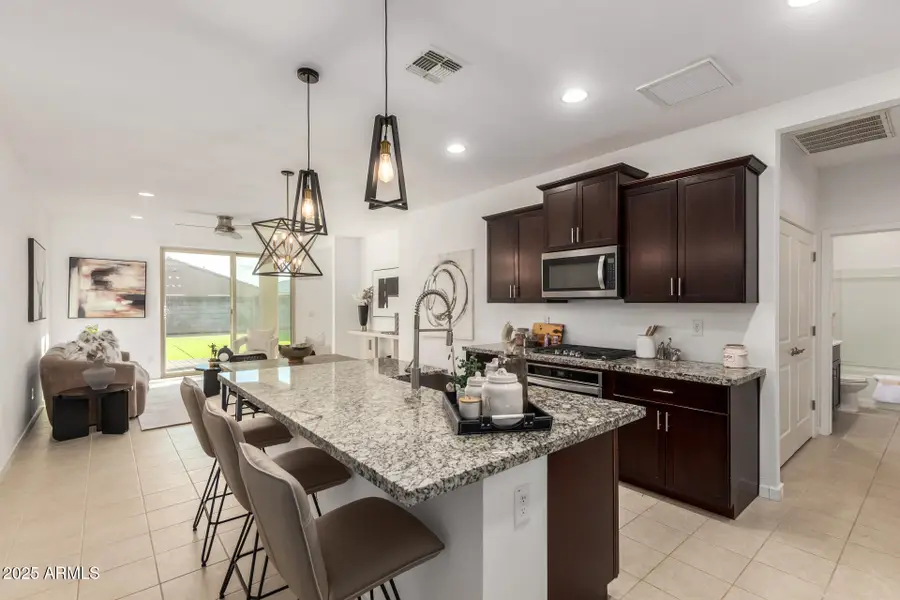 17813 W Pinnacle Vista Drive, Surprise, AZ 85387 - Image #2