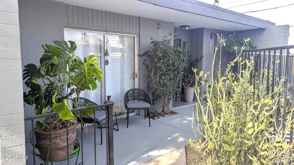 3650 E Montecito Avenue #4, Phoenix, AZ 85018 - Image #1