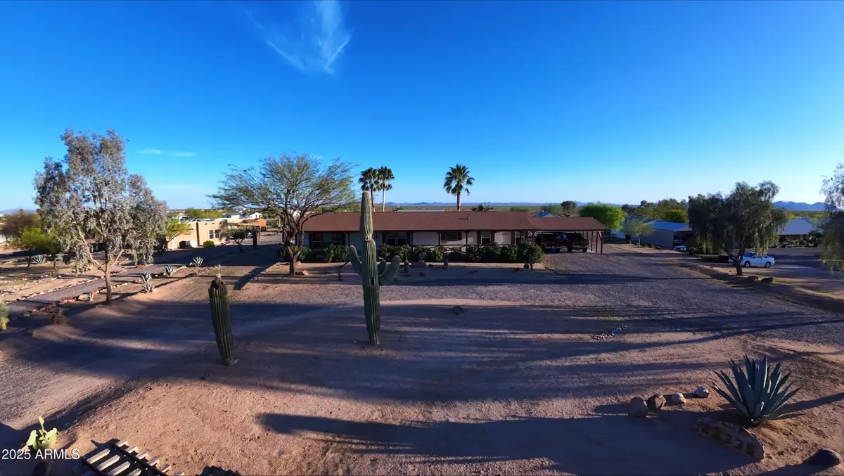 23335 W Staghorn Lane, Congress, AZ 85332 - Image #1