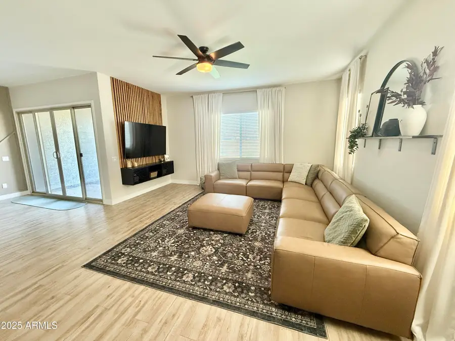 141 S 156th Drive, Goodyear, AZ 85338 - #3