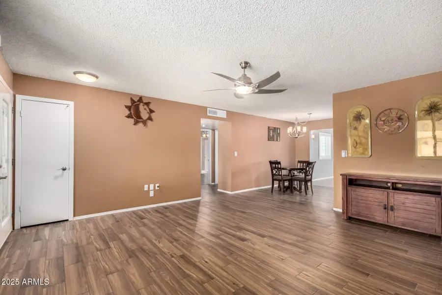 9430 W Arrowhead Drive, Sun City, AZ 85351 - Image #3