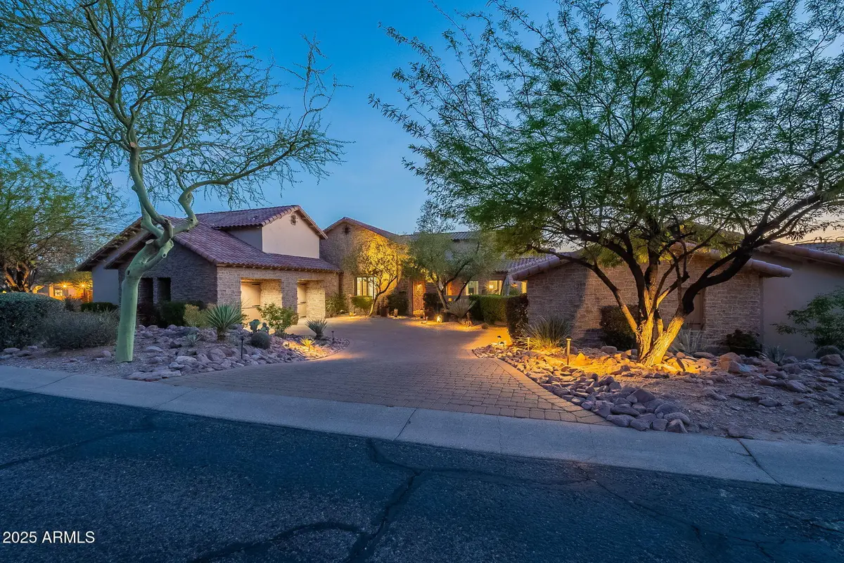 2560 S Geronimo Head Trail, Gold Canyon, AZ 85118 - Image #1