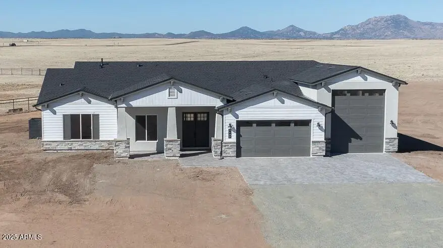 7988 N Copperfield Parkway, Mingus Mountain, AZ 86315 - Image #1
