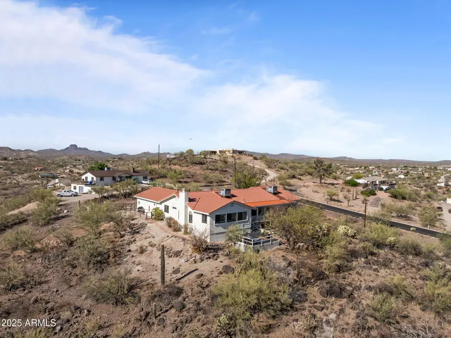 969 S Saguaro Drive, Wickenburg, AZ 85390 - Image #2