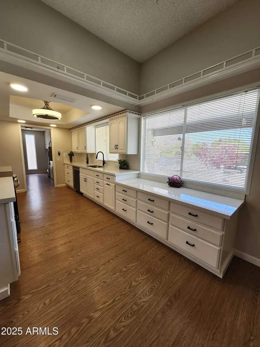 10922 W Welk Drive, Sun City, AZ 85373 - Image #2