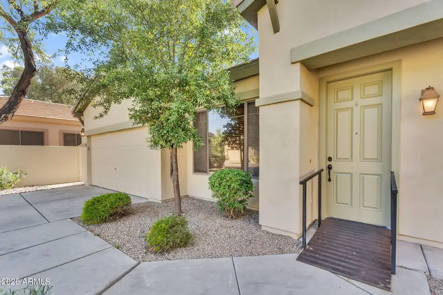 2000 W Periwinkle Way, Chandler, AZ 85248 - Image #3