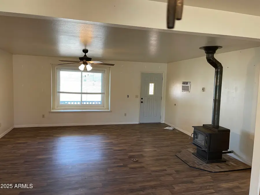 19468 S Yarnell Way, Peeples Valley, AZ 86332 - Image #3