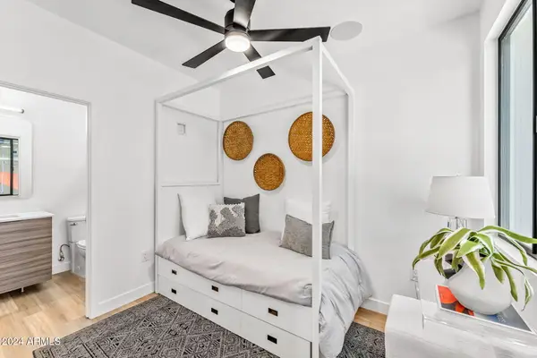 4220 N 32nd Street #2, Phoenix, AZ 85018