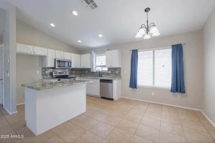 41388 W Hopper Drive, Maricopa, AZ 85138 - Image #3