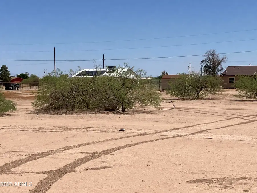 3725 N Palm Circle #23, Eloy, AZ 85131 - Image #2