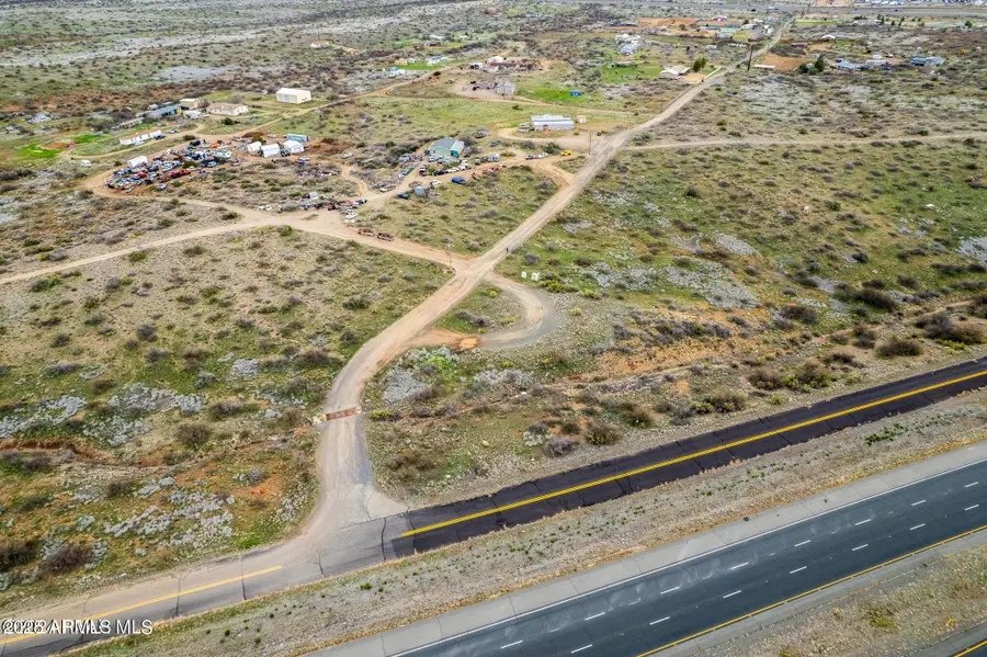 14228 S State Route 69 Drive, Cordes Lakes, AZ 86333 - Image #2