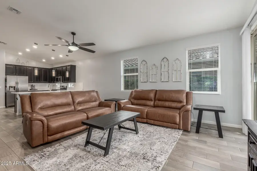 4136 W Palace Station Road, Deer Valley, AZ 85087 - Image #3