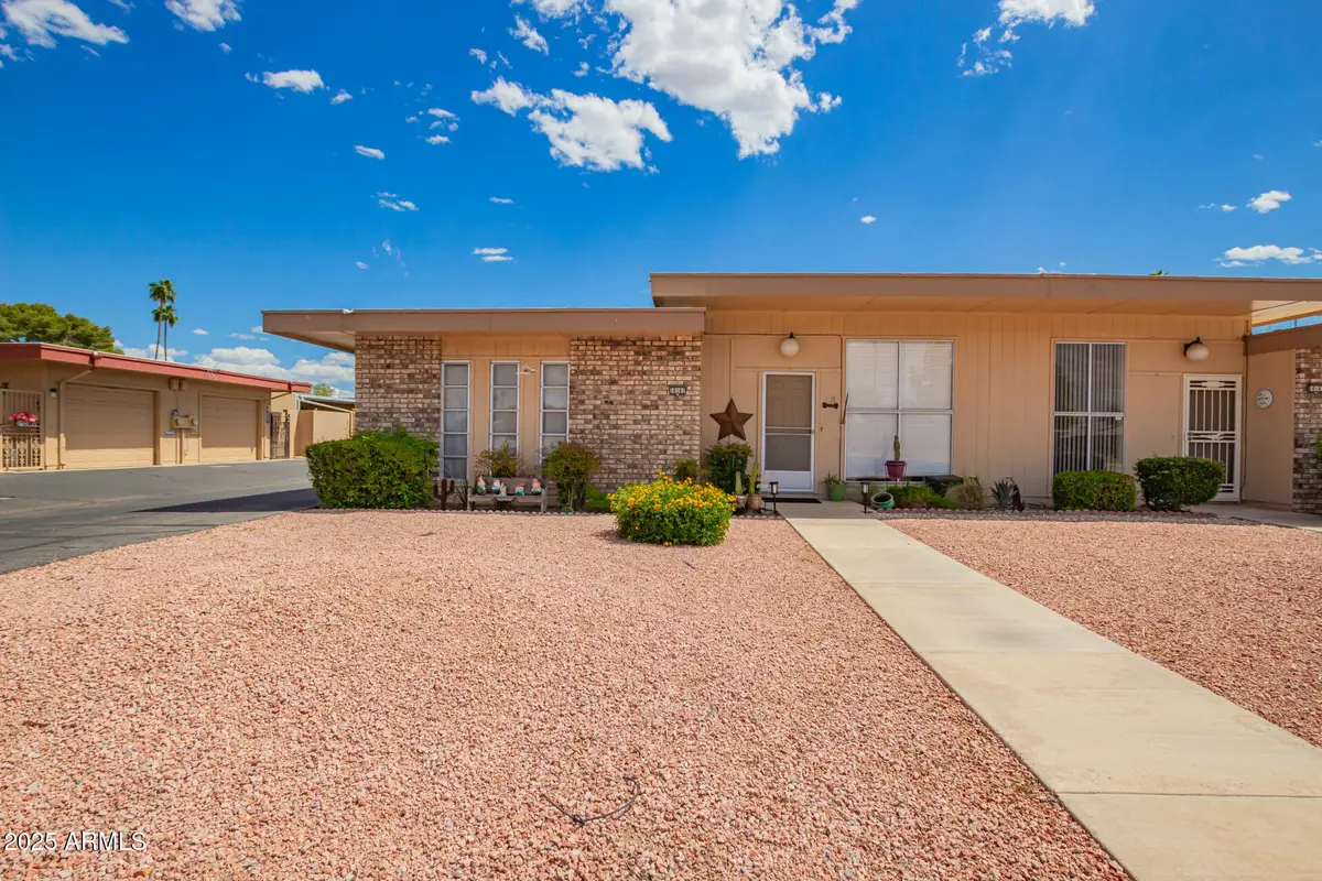 10161 W Thunderbird Boulevard, Sun City, AZ 85351 - Image #1