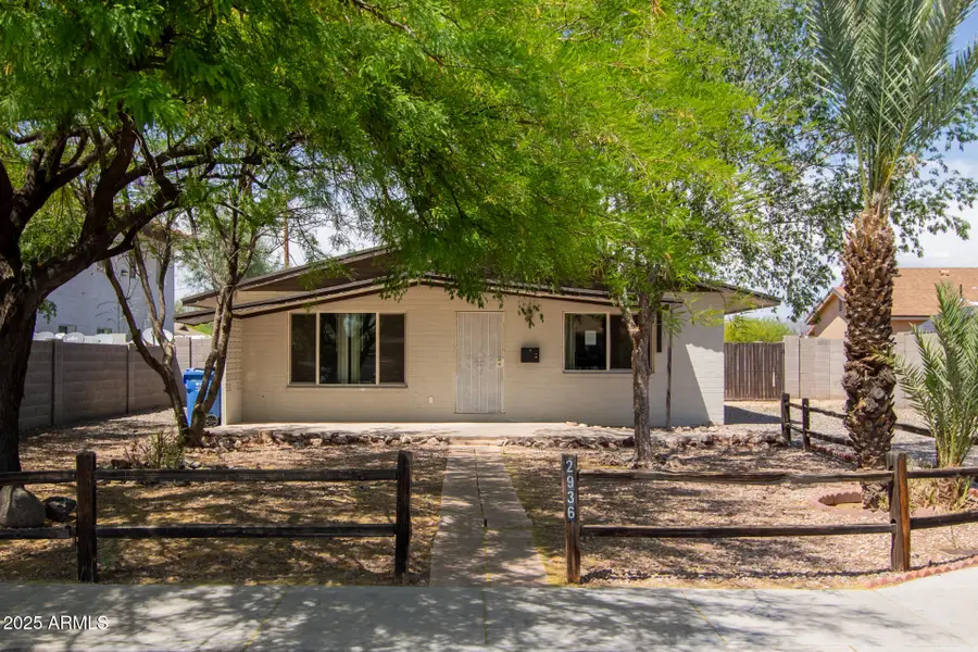 2936 E Beck Lane, Phoenix, AZ 85032 - Image #2
