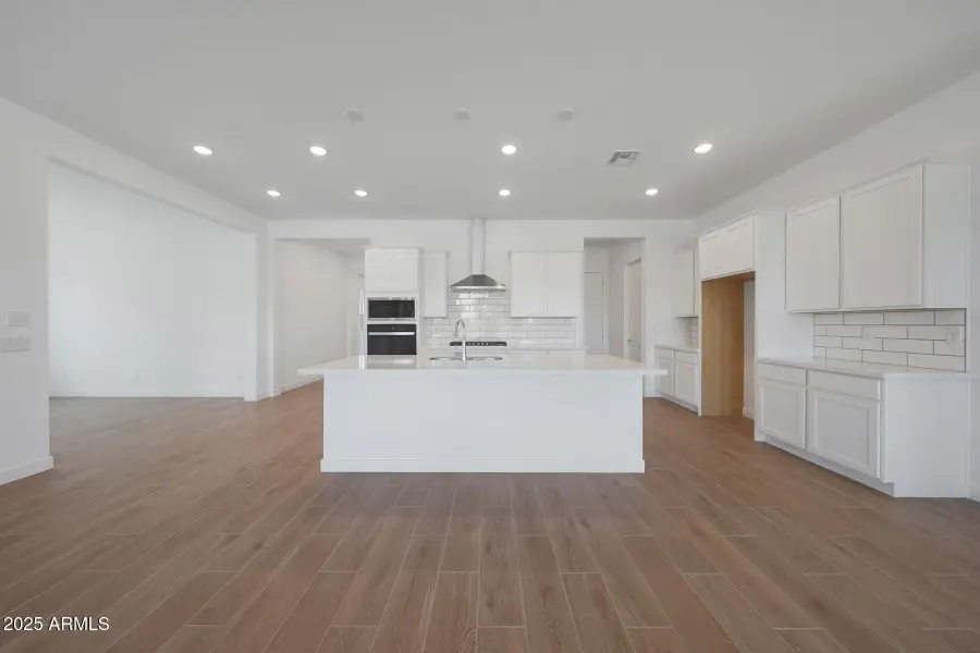 294 W Flax Drive, San Tan Valley, AZ 85140 - Image #2