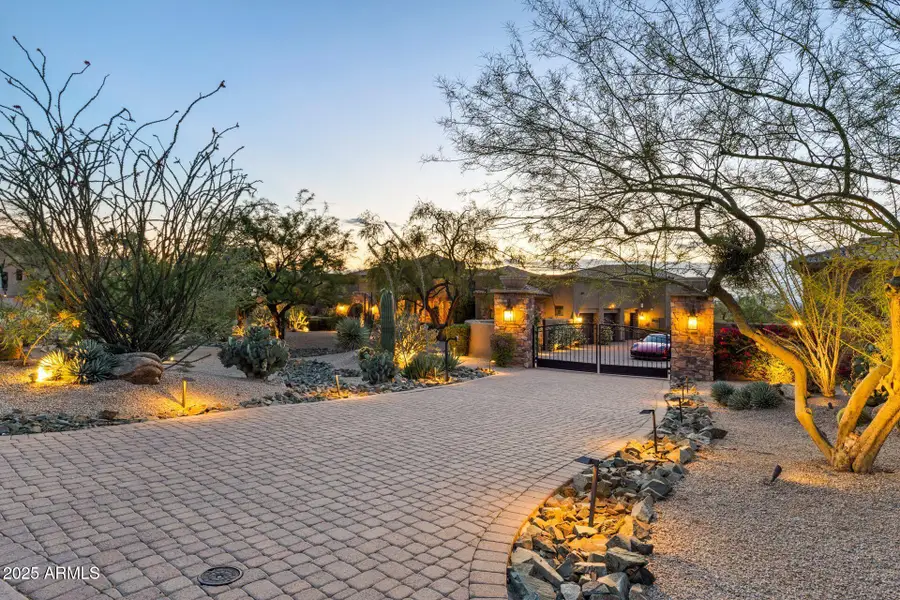 10092 E Troon North Drive, Scottsdale, AZ 85262 - Image #2