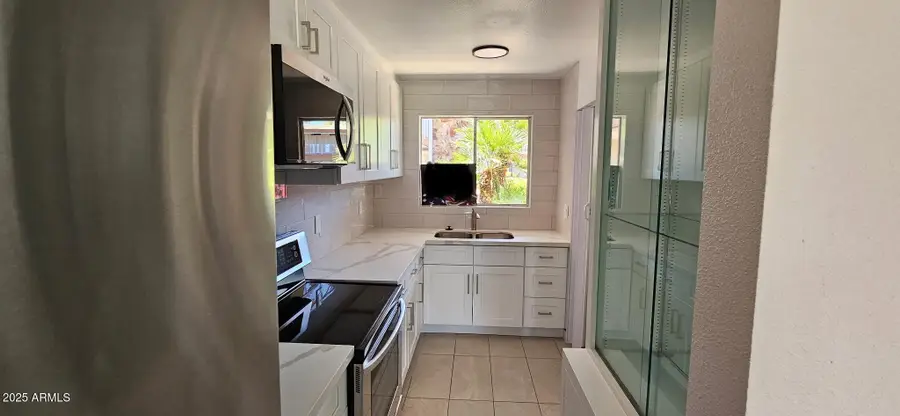 10810 N Fairway Court W, Sun City, AZ 85351 - Image #2