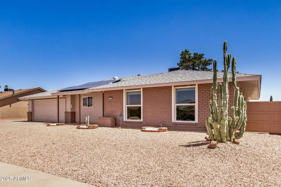 10330 W Cameo Drive, Sun City, AZ 85351 - Image #2