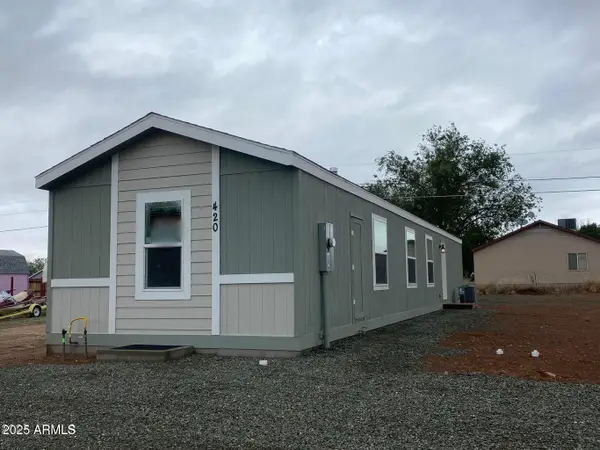 420 W Venice Way, Paulden, AZ 86334