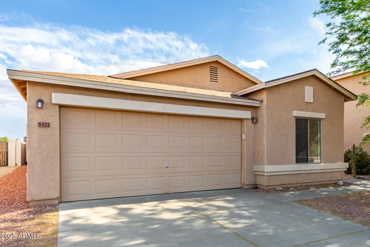 5921 E Flowing Spring Street, Florence, AZ 85132 - Image #1