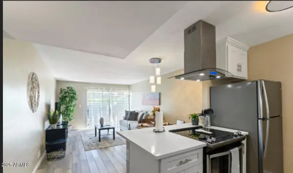 4630 N 68th Street #221, Scottsdale, AZ 85251