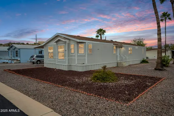 156 N Hawes Road #68, Mesa, AZ 85207