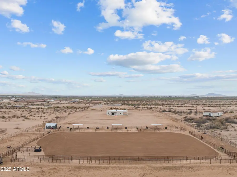49102 N 530th Avenue, Aguila, AZ 85320 - Image #2