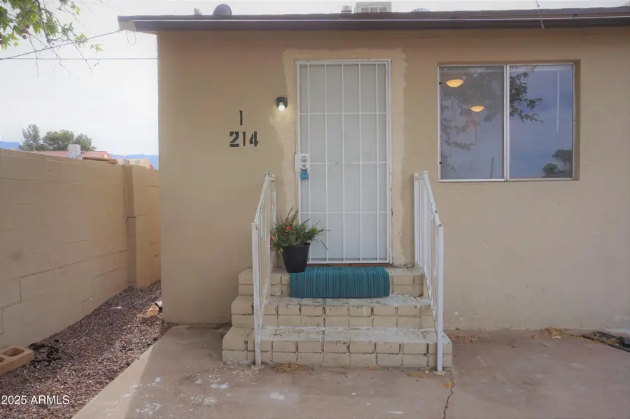 216 N Canyon Drive, Sierra Vista, AZ 85635 - Image #3