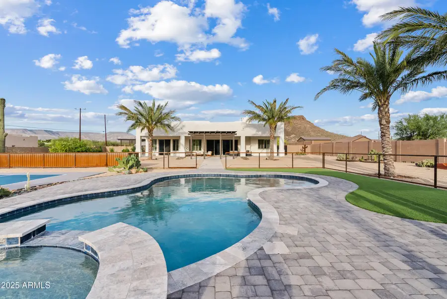 44306 N 1st Drive, New River, AZ 85087 - Image #2