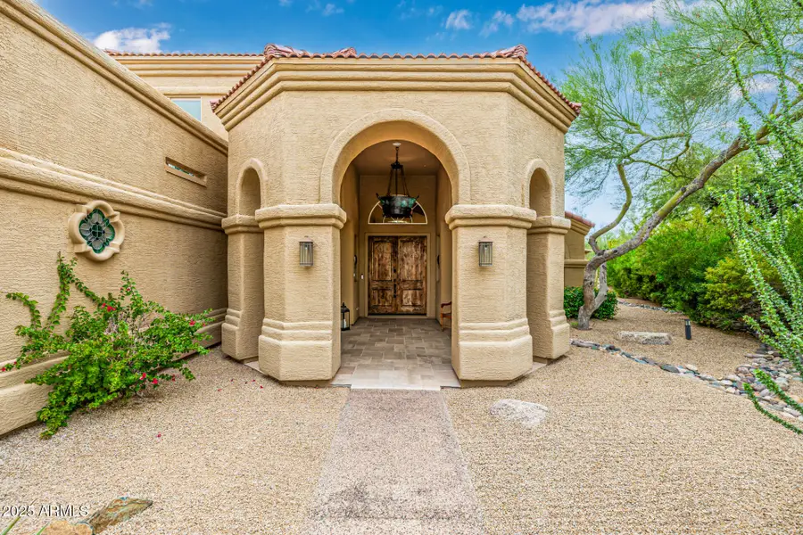 4727 E Rancho Caliente Drive, Deer Valley, AZ 85331 - Image #2