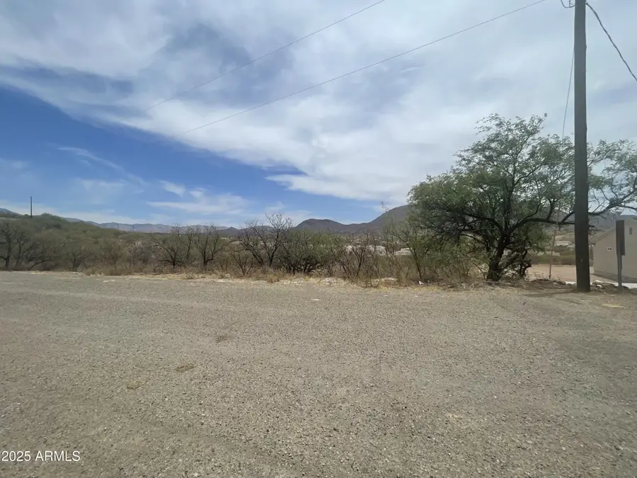 1858 Circulo Glorieta -- #309, Rio Rico, AZ 85648 - Image #3