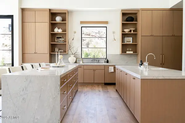 7215 N Black Rock Trail, Paradise Valley, AZ 85253