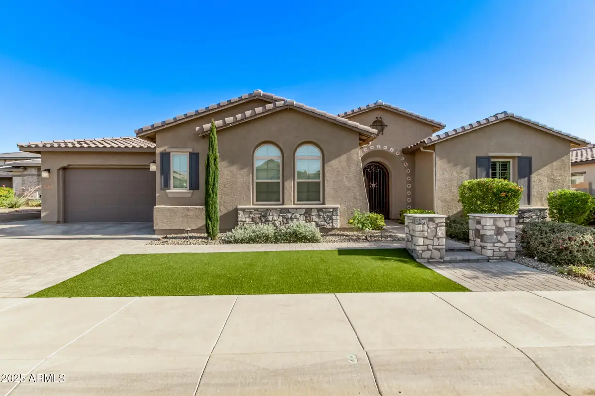 2027 E La Costa Court, Gilbert, AZ 85298 - Image #1