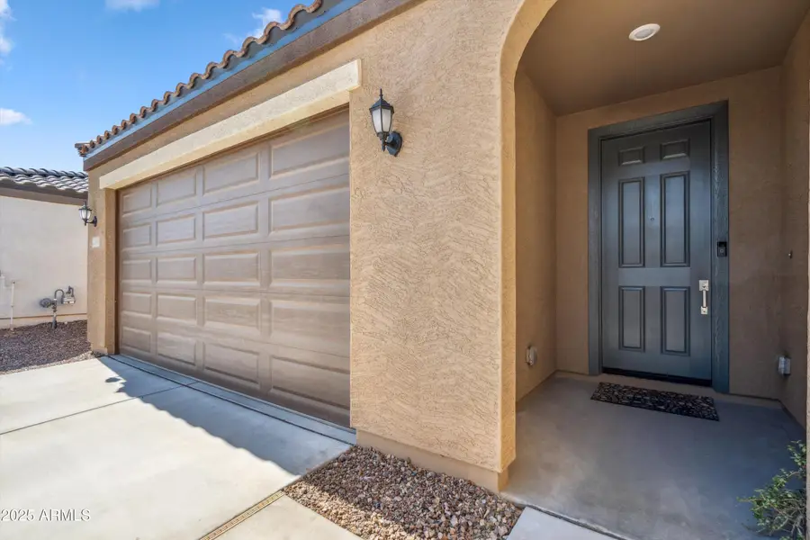 2335 W Sunland Avenue, Phoenix, AZ 85041 - Image #2