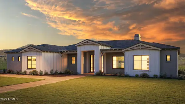 512 E Paint Your Wagon Trail, Phoenix, AZ 85085