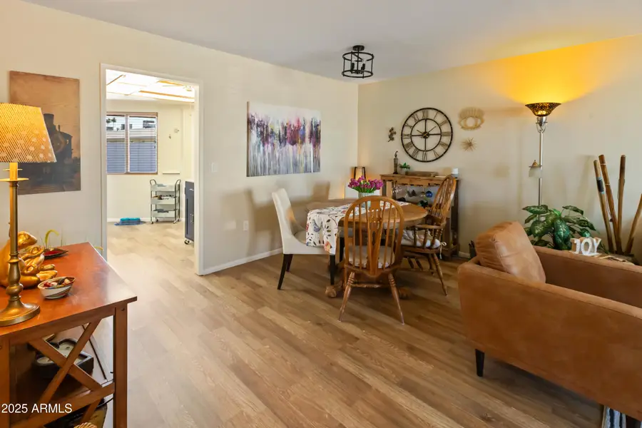 13807 N Garden Court Drive, Sun City, AZ 85351 - Image #2