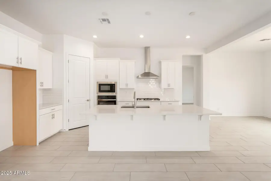 27611 N 176th Drive, Surprise, AZ 85387 - Image #2